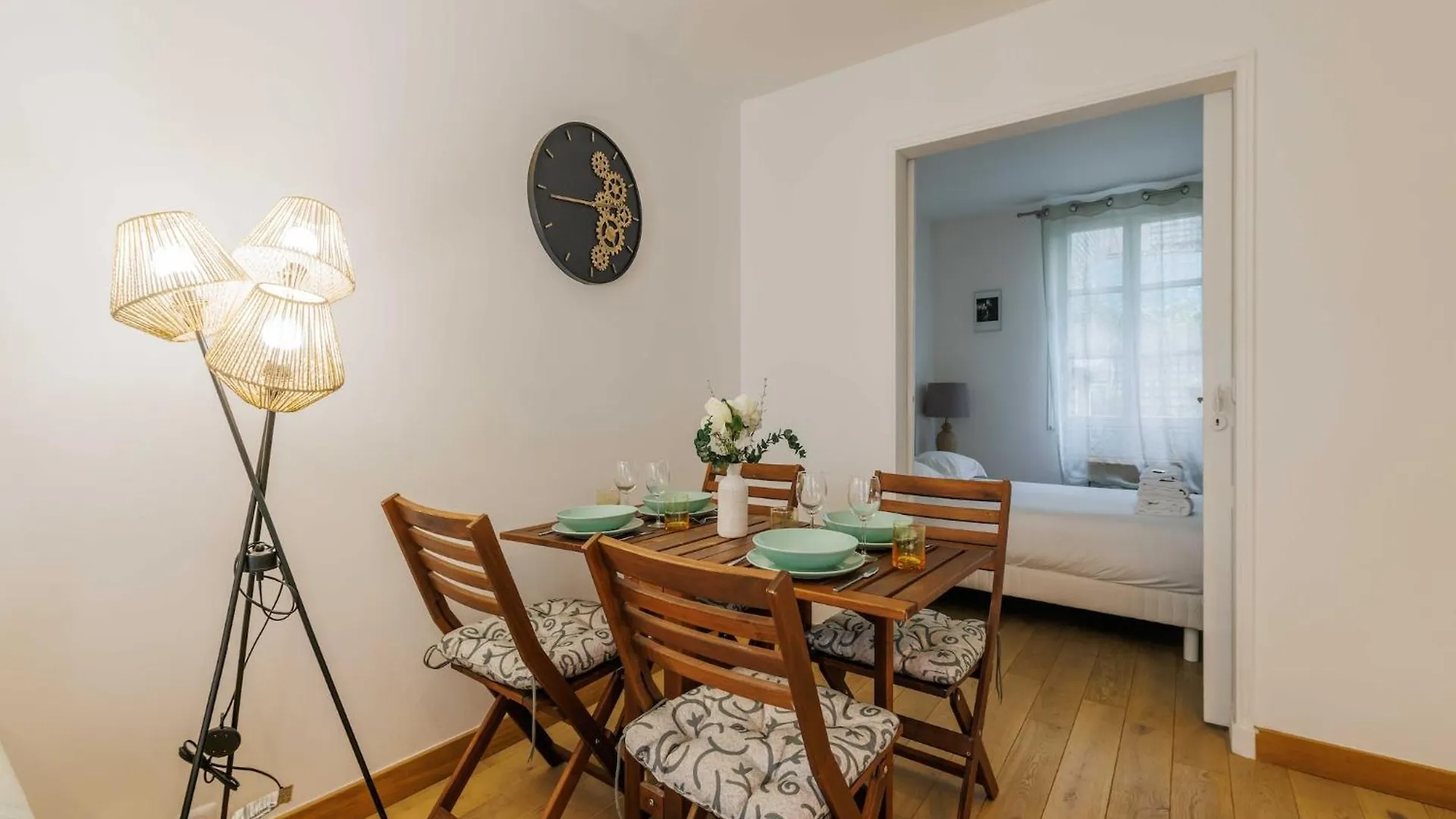 Charming Apartment Near Champ De Mars - Mobility Lease Paris